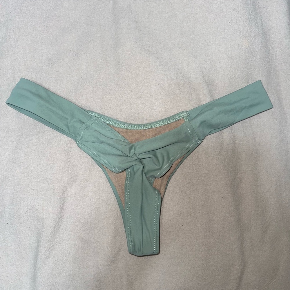 Montce boutique bikini